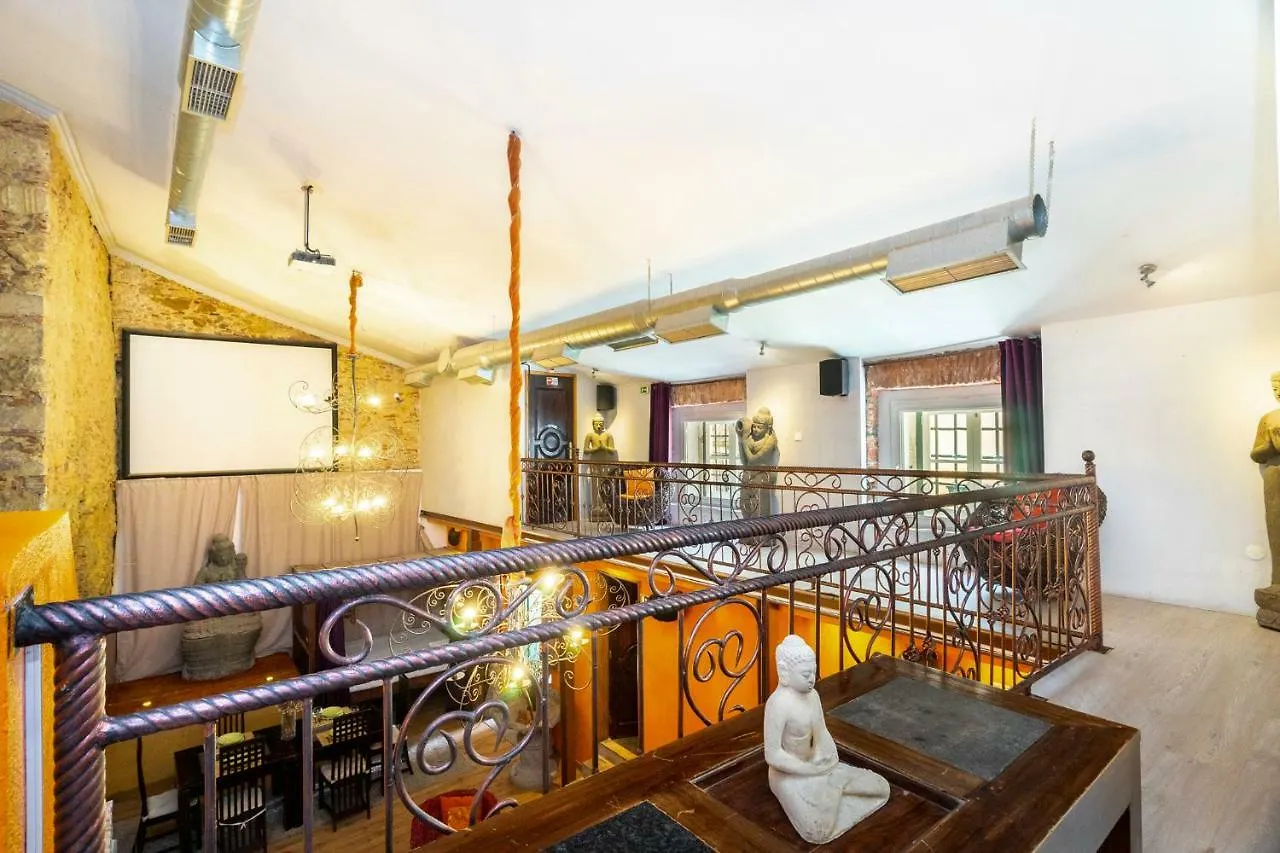 Alfama Kuta Loft Apartment Lisbon Portugal