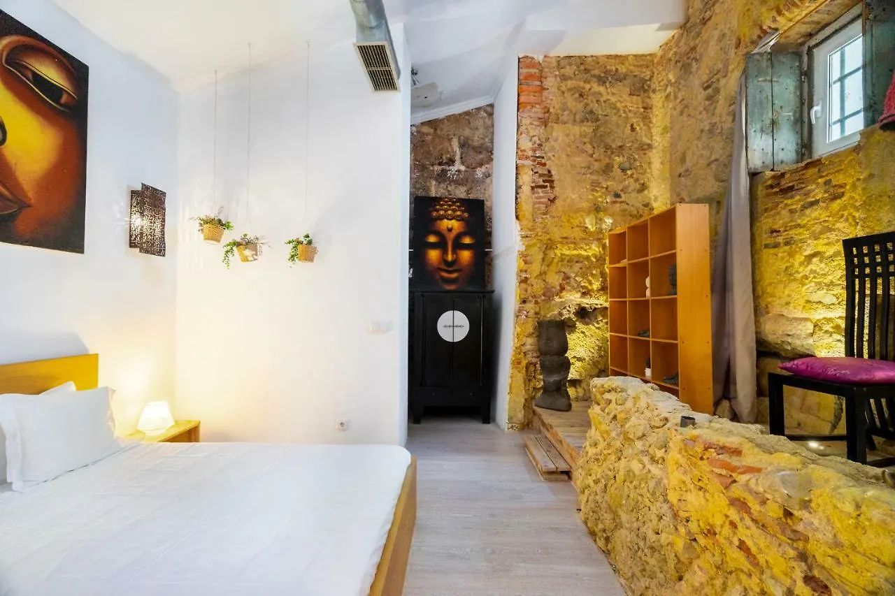 Alfama Kuta Loft Apartment Lisbon 0*,  Portugal